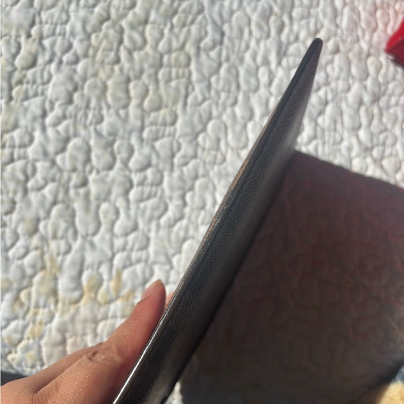 Louis Vuitton Damier Ebene MM Tote with Red Interior - Picture 12 of 14